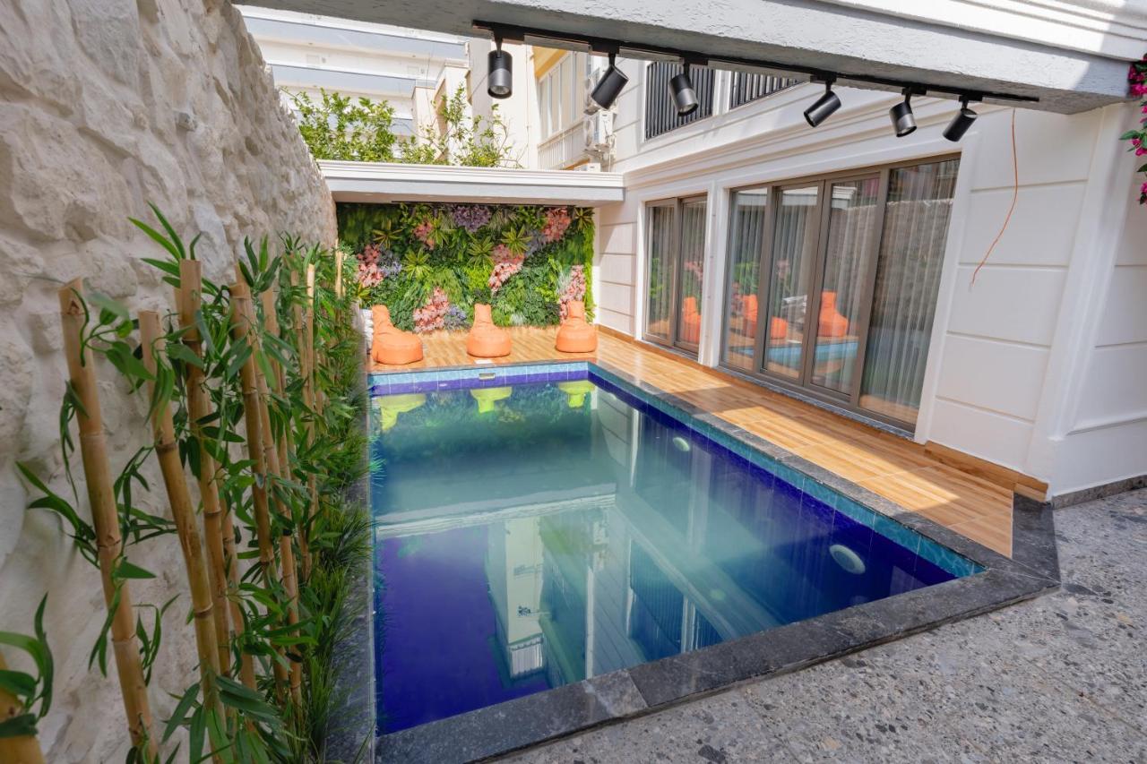Mrt Suites Lara Antalya Eksteriør billede