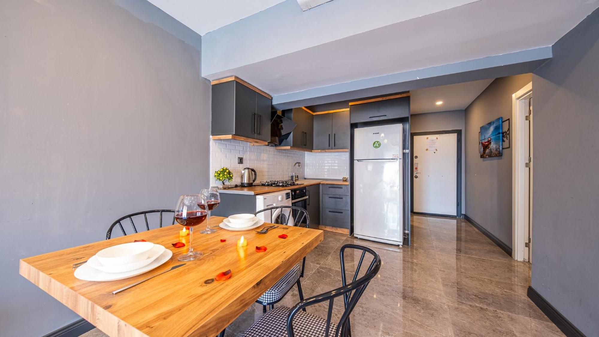 Mrt Suites Lara Antalya Eksteriør billede