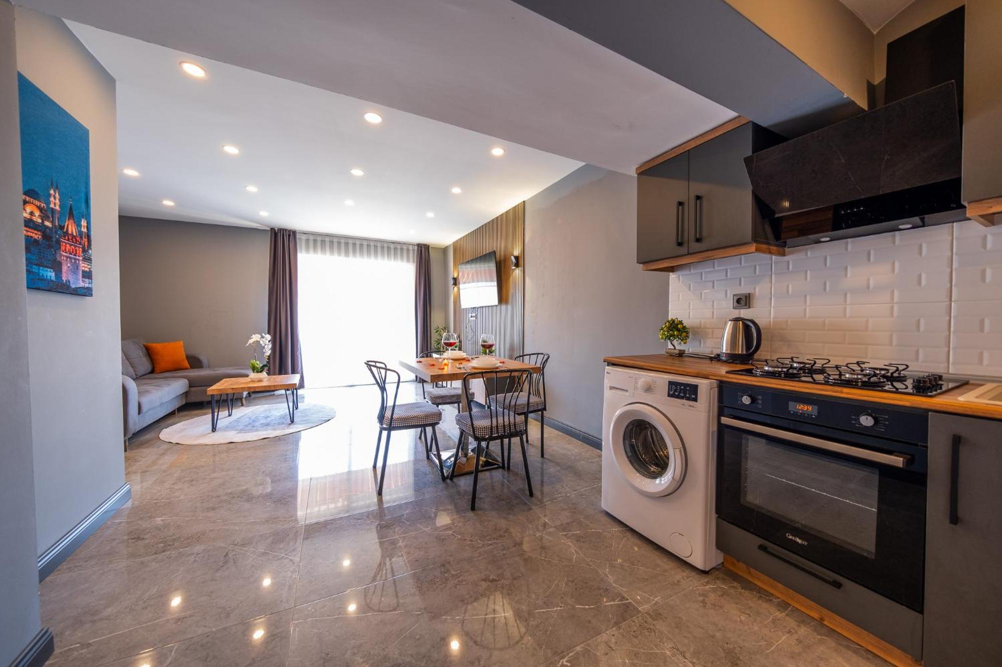 Mrt Suites Lara Antalya Eksteriør billede