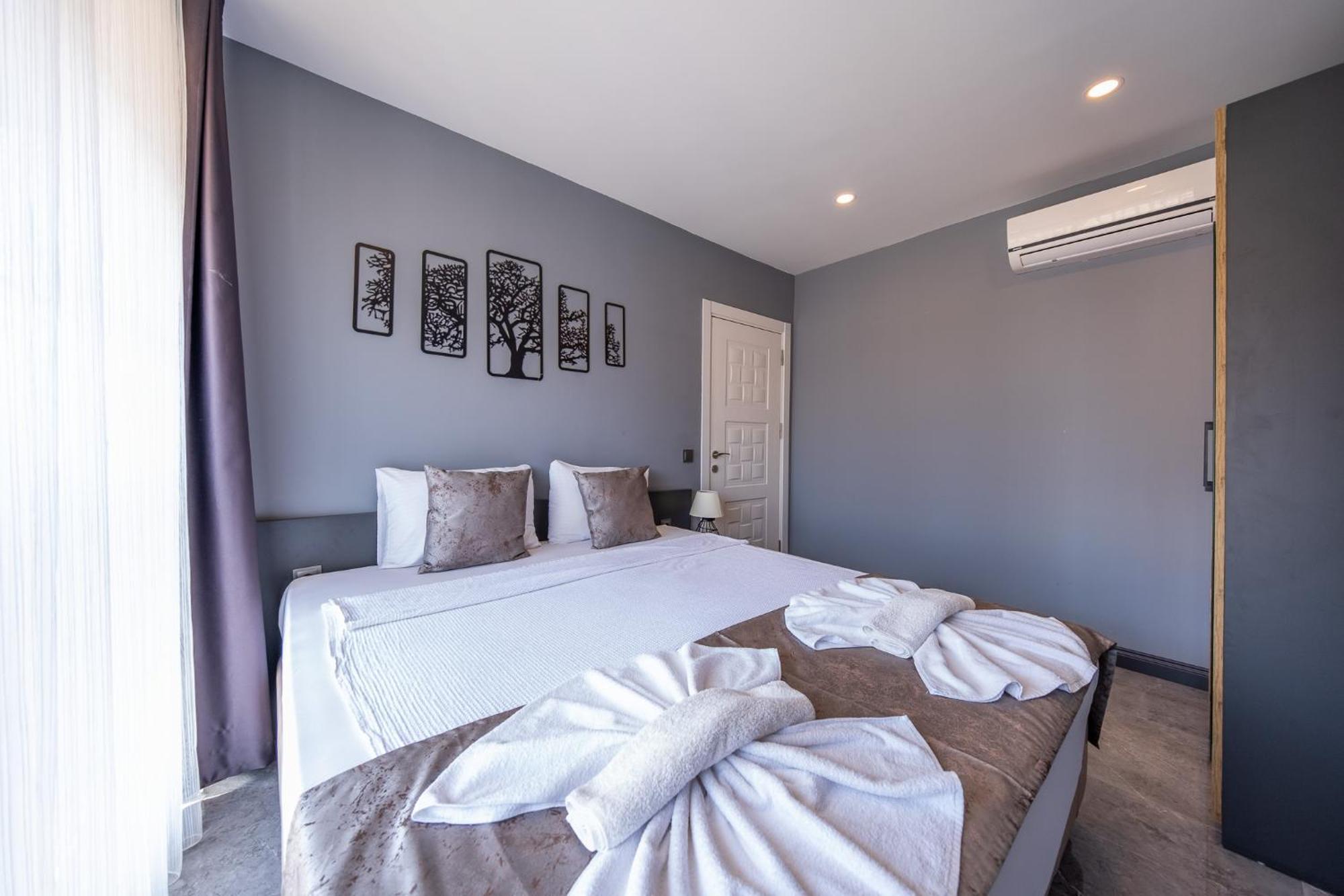 Mrt Suites Lara Antalya Eksteriør billede
