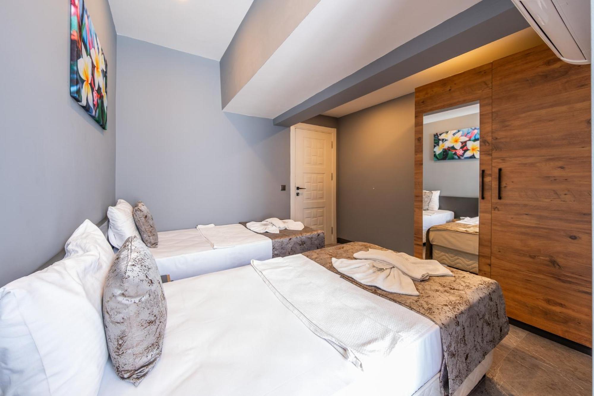 Mrt Suites Lara Antalya Eksteriør billede