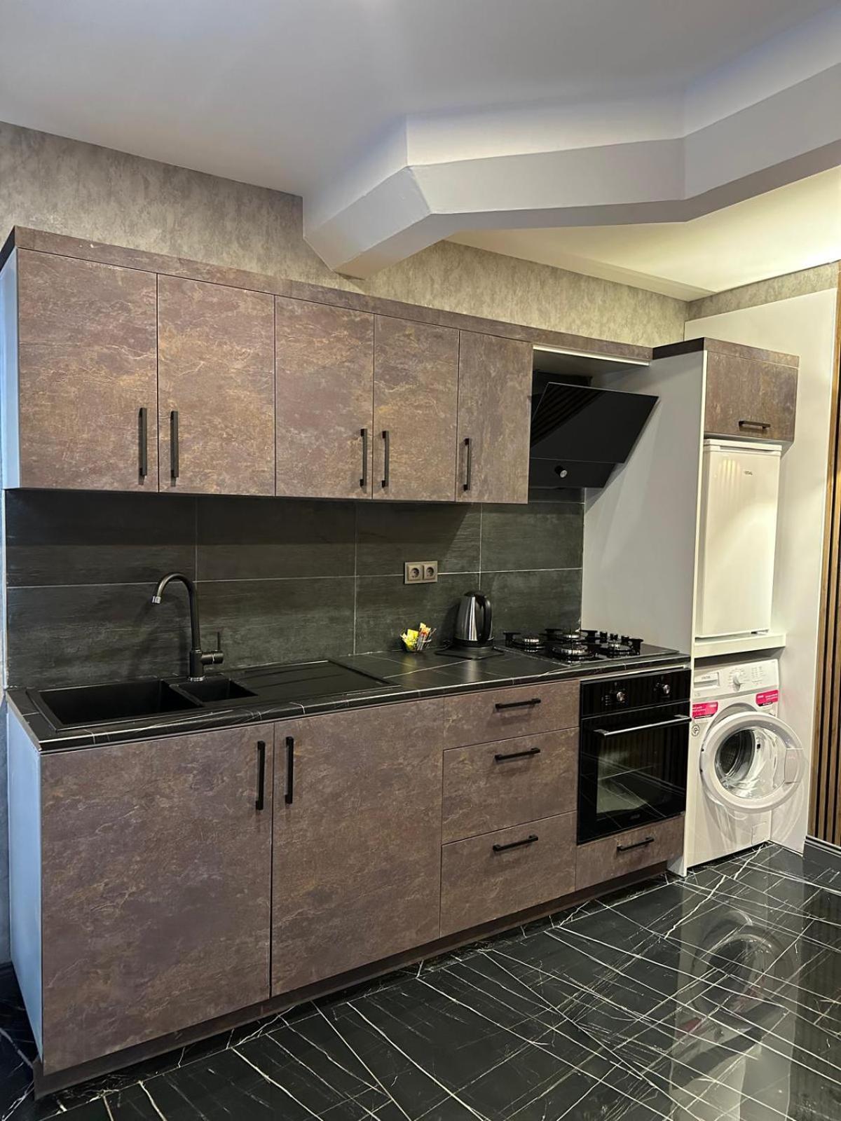 Mrt Suites Lara Antalya Eksteriør billede